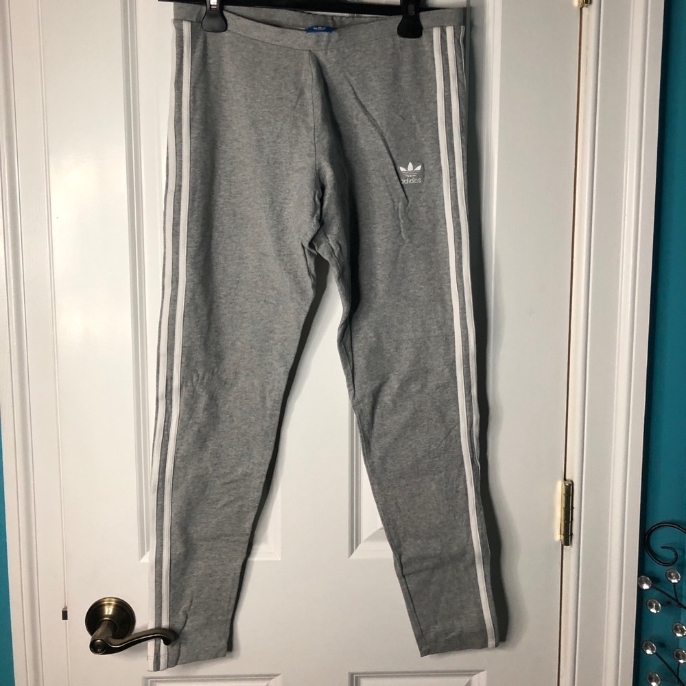 Adidas Originals women’s 3 stripped legging